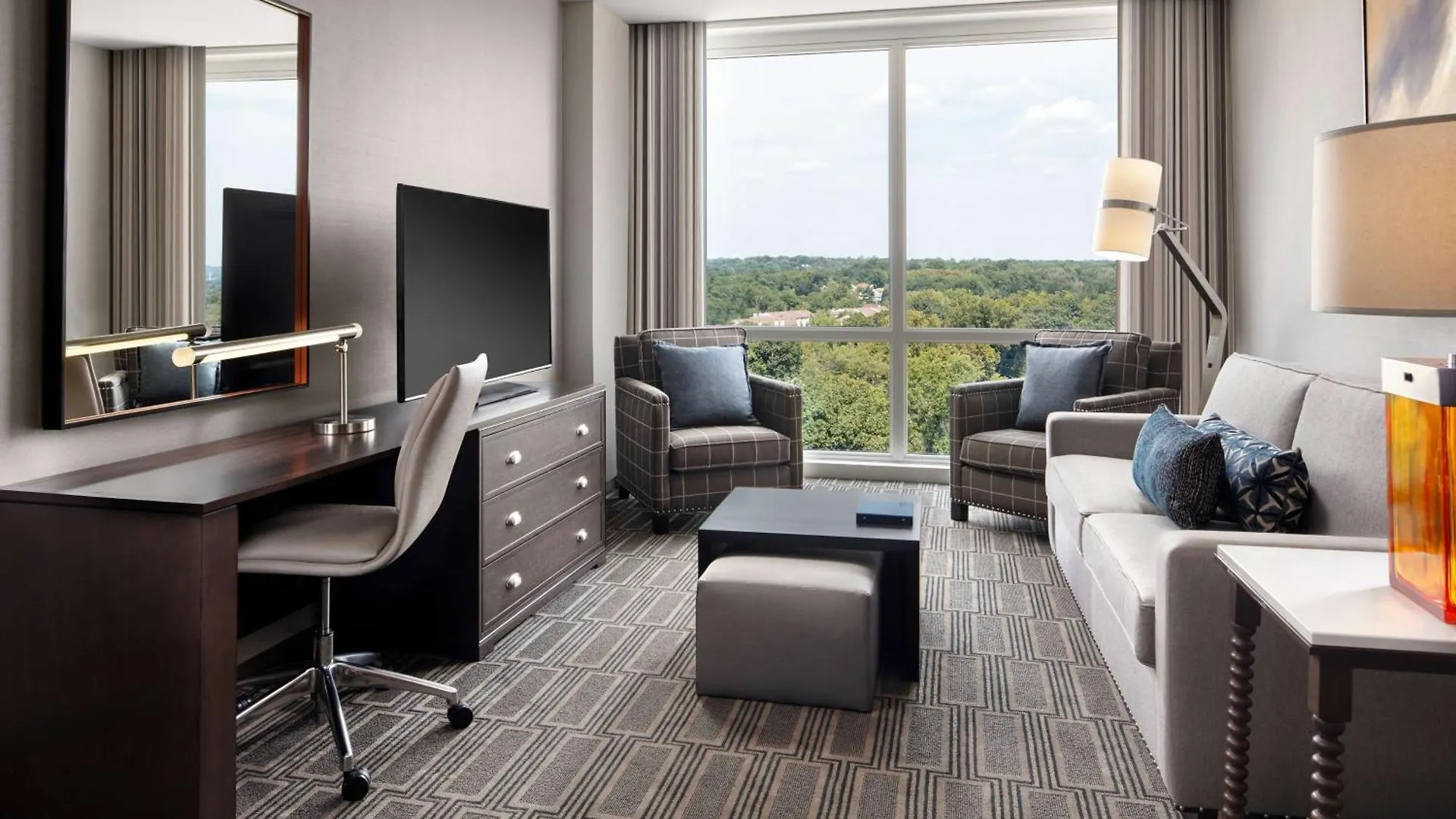 Homewood Suites By Hilton Teaneck Glenpointe